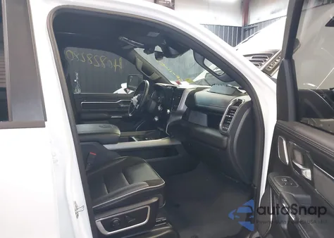 2024 Ram 1500 Laramie 4X4 5'7 Box из США, поврежденный, VIN 1C6SRFJT0RN158808